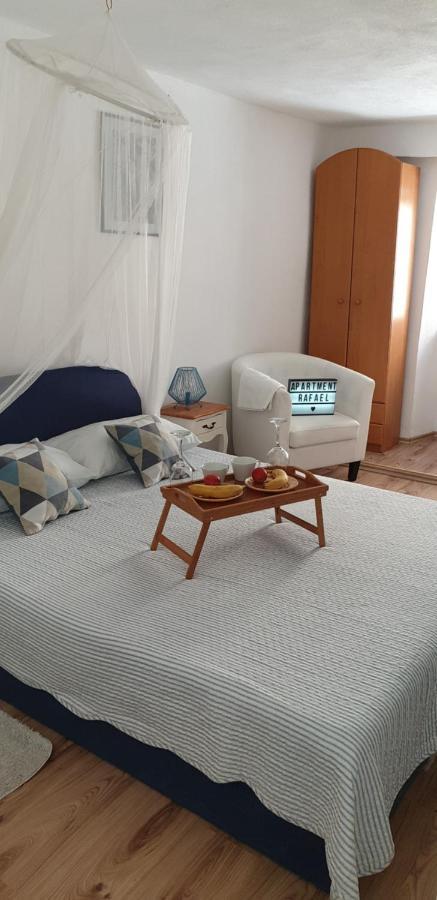 סנג' Apartment Rafael מראה חיצוני תמונה